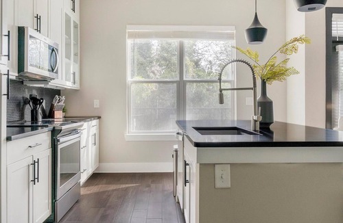 North Decatur Apartment | Landing | Beautiful 2BD, Courtyard, Clubhouse