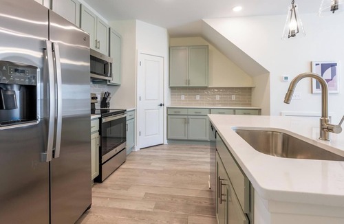 Wilmington Apartment | Landing | Incredible 3BD, Clubhouse, Yoga Studio