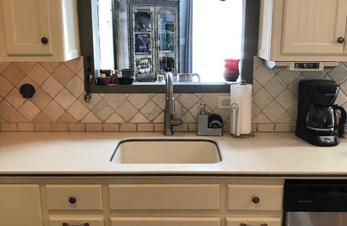 Geyser Crest House | Large Private Yard W/Pool mins to SPAC & Travers Weekend Currently Available