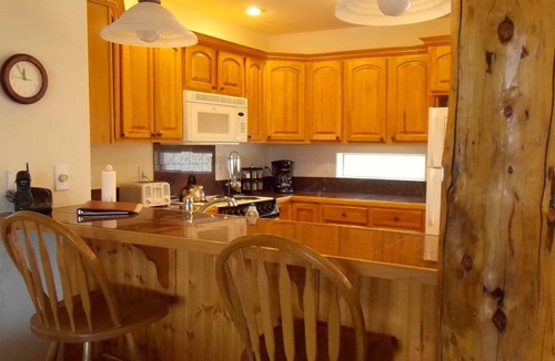 Dillon House | Lookout Ridge Townhome In the Heart of Summit County