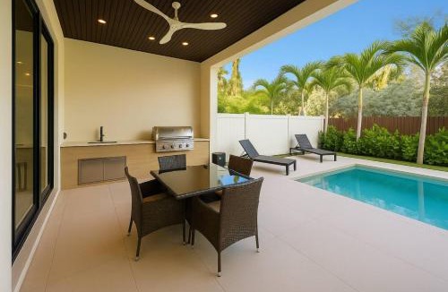 Harbordale House | Lux Jungle Haven Close to Port Everglades and Beach