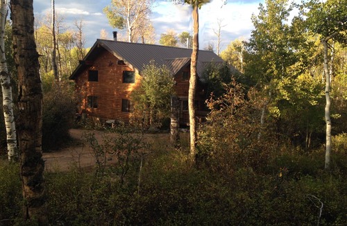 Heber City Cabin | LUX RUSTIC Log Cabin - Hot tub & Stars SkiUtahCabin at Timber Lakes Legal!