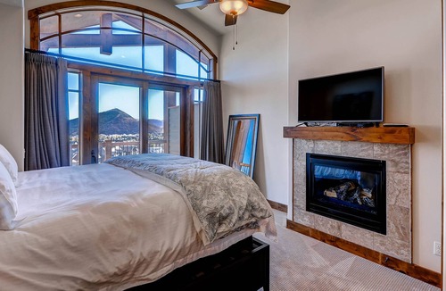 Park City House | Luxe Canyons townhome w/views, private hot tub, fireplaces, walk to Gondola