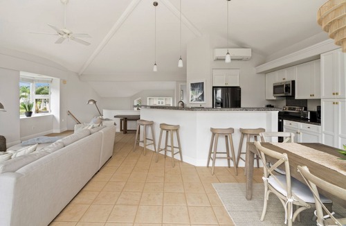 Princeville Condo | Luxurious Townhome with Lush Mountain Views North Shore Kauai