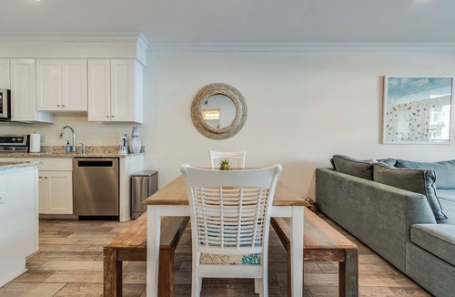 Dewey Beach Condo | Luxury Bayfront Condo 1 Block from the Beach, at Lighthouse Cove