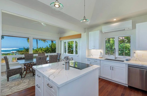 Wainiha House | Luxury Beachfront Home in Haena