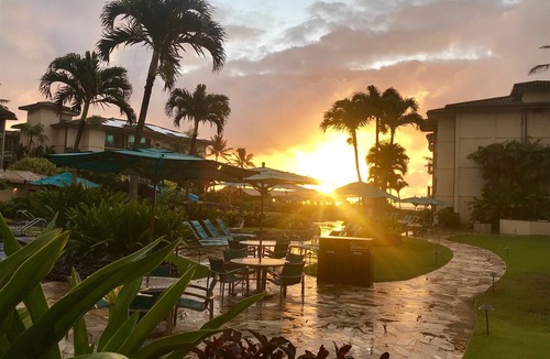 Kapaa Condo | Luxury Condo-2Waterslides, 3 hottubs, huge pool, BBQ’s, AC, WiFi & 3-75” TV’s