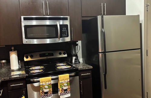 Dunwoody Apartment | Luxury/Cozy 1-Bedroom Condo Retreat Dunwoody GA