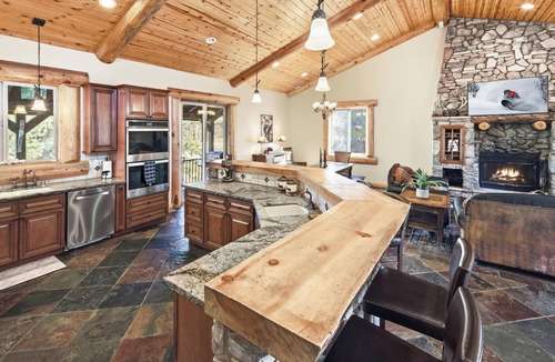 Castle Glen Estates Cabin | Luxury in Castle Glen! HOT TUB! Game Room with Pool Table! Lake Views! Multiple Decks and Fireplaces!