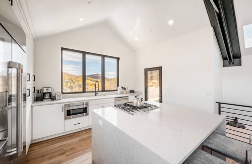 Deer Valley House | Luxury in Old Town, Walk to Main St. and Town Lift, Forever Views!