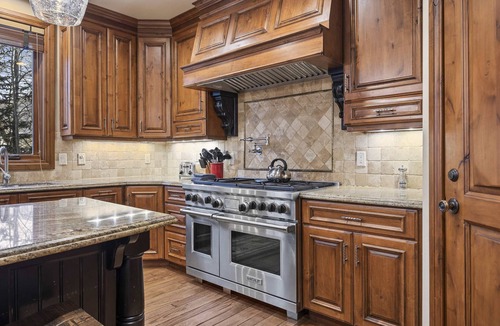 Deer Valley House | Luxury Mountain Retreat with Hot Tub in Park City