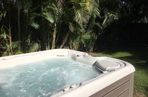 Kekaha House | Luxury Restored Historical Home.A/C.HOT TUB.Walk to BEACH - TVNCU #1188