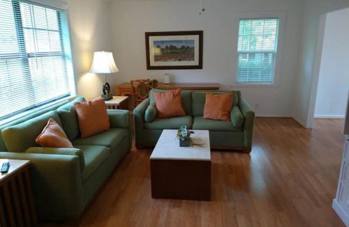 Dock Junction House | Mack Street 2 Bedroom Brunswick Great Location
