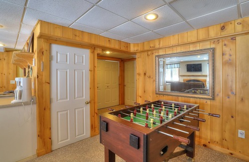 Oquossoc House | Mahara 1 - Nice home with Rangeley Lake access in the summer