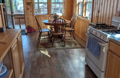 Bingham Cabin | Maine, off the grid Cabin Sleeps up to 8 people. Moxie Pond West Forks