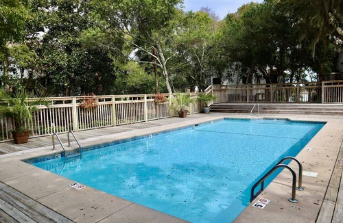 Bald Head Island Condo | Marsh + BHI Creek Views, Dog Friendly Timbercreek Upper Unit w/Pool, Kayaks, BHI Club + Golf