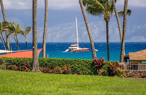 Napili Villa | Maui Escape! Pool, Restaurant, Near Kapalua Beach, Whalers Village