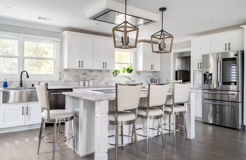 Ashford Park House | MILLIONS dollar 4BR/3BA home in the amazing Brookhaven neighborhood of Atlanta.