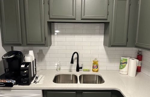Decatur House | MIMI MANSION .SPACE GALORE!. 16 SLEEPS IN LUXURIOUS COMFORT FOR LESS