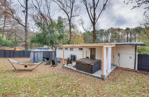 Church Street House | Modern Atlanta Retreat: Private Hot Tub & Yard!