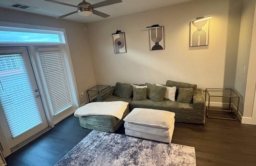 Chosewood Park Apartment | Modern Beltline Retreat Near Downtown +Mercedes Stadium