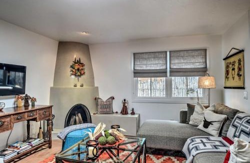 Vista Encantada House | Modern Condo w/Santa Fe Charm 1 Mi to Plaza
