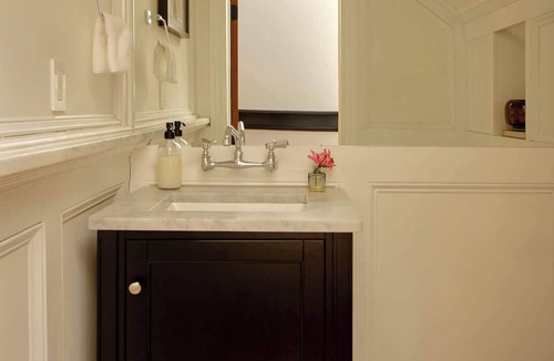 Dixon Park House | Modern Luxe Sophistication Near Forsyth Park