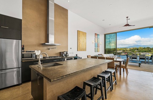 Lihue House | Modern Oceanfront Resort Living. 16' ceilings. Luxury Oceanfront Bedroom Suites.