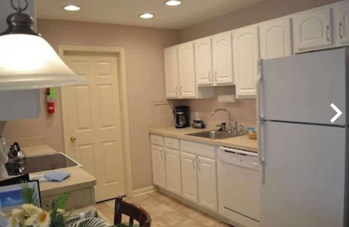 North Ocean City Resort | Modernized larger condo, minutes to beach, bay, July 4th fireworks, a boat slip