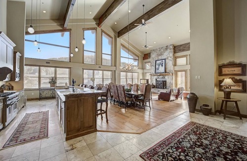Deer Valley Condo | Mont Cervin #31 by AvantStay | ⛷️Luxury Ski in Ski out home in Park City! ⛰️