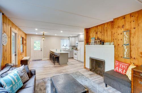 Monterey House | Monterey Haven < 1/2 Mi to Lake Garfield w/Kayaks