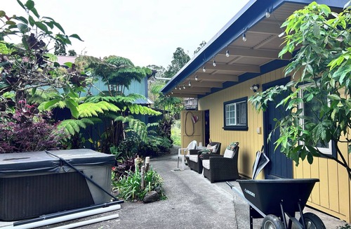 Volcano Cottage | Nene Cottage on Pali'uli Estate by an active Volcano