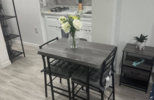Doctor Phillips Apartment | New 1 Bedroom suite with full kitchen, living room and bathroom