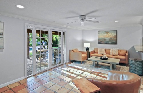 Lake Ida Shores House | *New* Lake Ida Oasis | Hot Tub & Tiki Bar