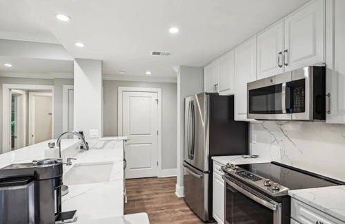 Greensboro Condo | New Listing! 2 Bed/2Bath Condo Lake view near The Ritz-Carlton