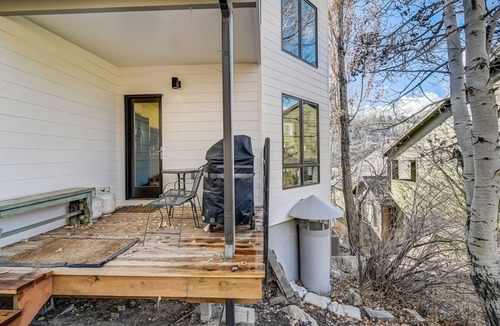Deer Valley House | Newly Renovated Condo where Serenity and Adventure Await, 3BR Condo near Deer Valley!