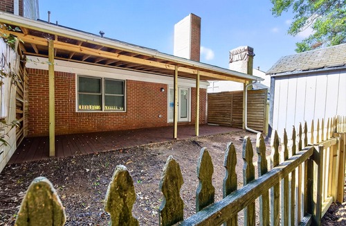 Fayetteville House | Nice Cozy 3-bed/3ba home in a quiet street, close to city restaurants, and shops