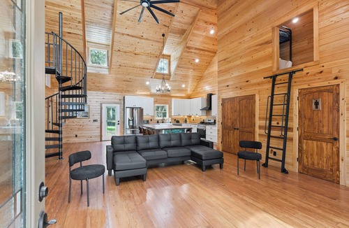St. Simons Island House | North End St. Simons Island Vacation Rental | Boat Access Coastal Retreat