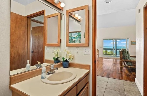 Anahola House | Ocean Front 3-bedroom house in phenomenal Anahola with WiFi
