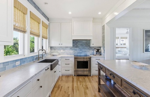 South Beach House | Ocean Front Luxury Sleeps 15 Renovated New 2026 5 BR 5.5 BA BHI and Shoals