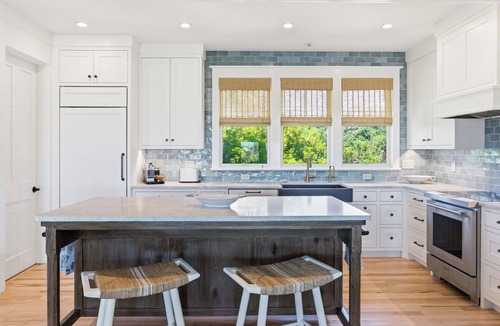South Beach House | Ocean Front Luxury Sleeps 15 Renovated New 2026 5 BR 5.5 BA BHI and Shoals