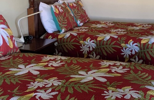 Hanamaulu Resort | Ocean & Pool View. Top Floor ! NO RESORT FEES!
