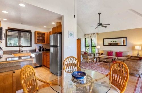 Lihue Condo | Ocean Views W/Private Lanai - Kaha Lani 206