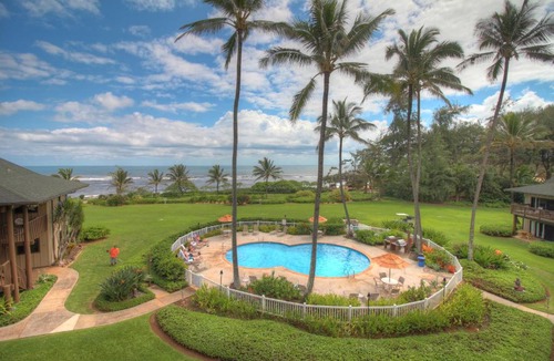 Lihue House | Oceanfront 1 BR Condo at Kaha Lani KL309