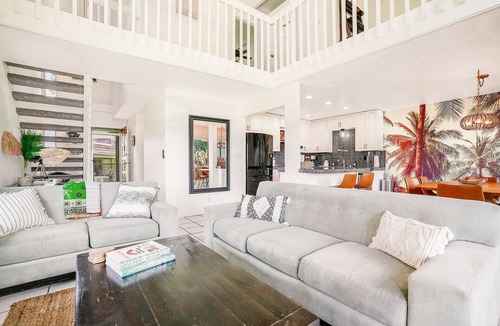 Princeville Condo | Olivine Surf Lodge - Corner Unit w/Ocean Views & Amazing Sunsets