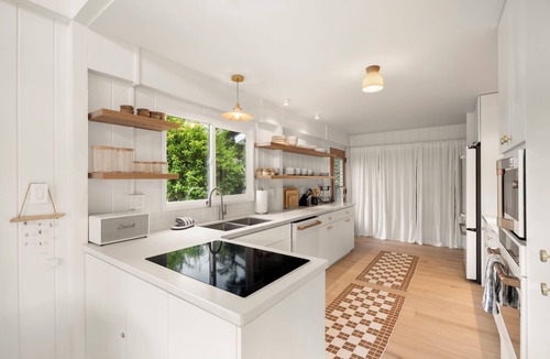 Hanalei Palms House | One Hanalei, Luxury Home, walk to the bay! TVNC #1168