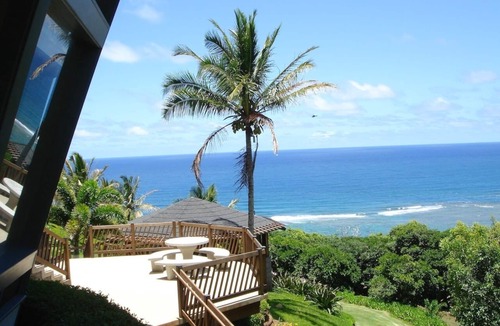 Kilauea House | One-of-a-kind home on the North Shore, beach views