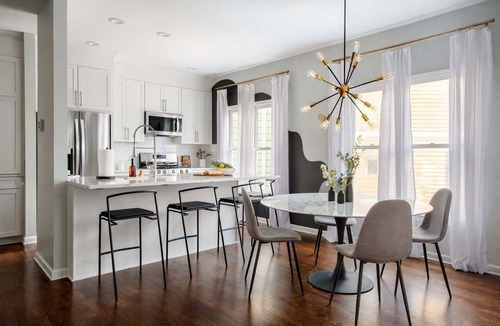 Virginia Highland House | Paint it Black