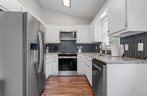 Cartersville House | Peaceful 3BR Stay Near Piedmont Medical Center