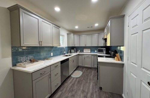 Braselton House | Peaceful and Charming Getaway 4-bedroom home in Braselton with WiFi, AC